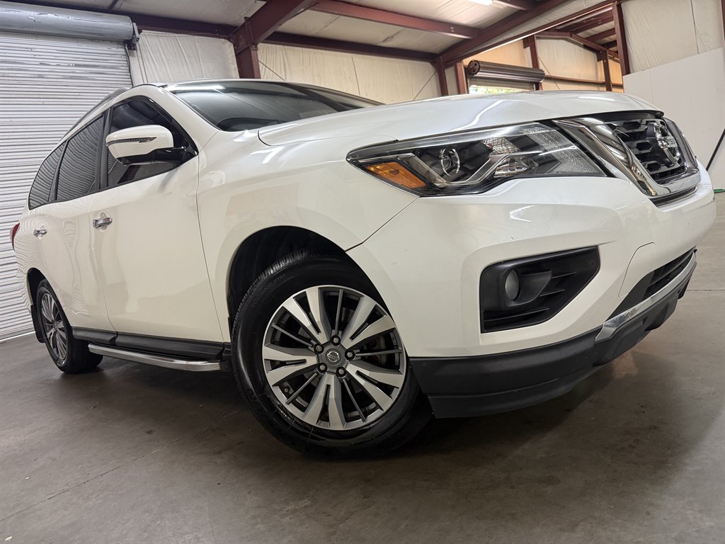 2020 Nissan Pathfinder - $14,950