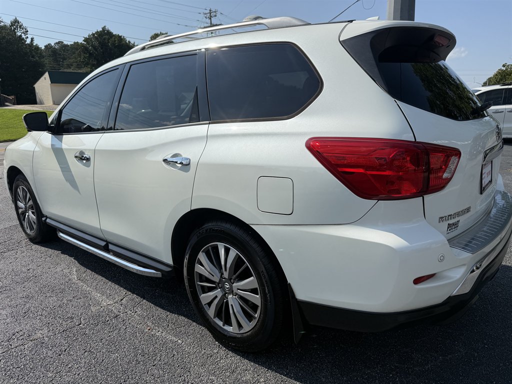 2020 Nissan Pathfinder - $13,950