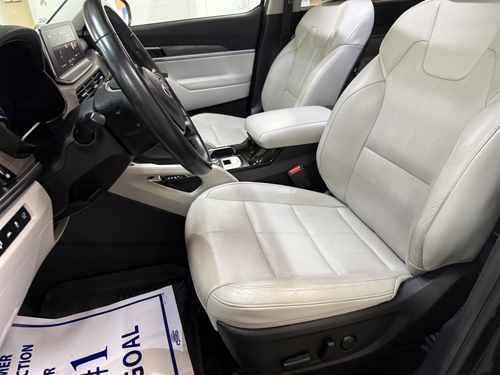 2020 Kia Telluride - $17,600