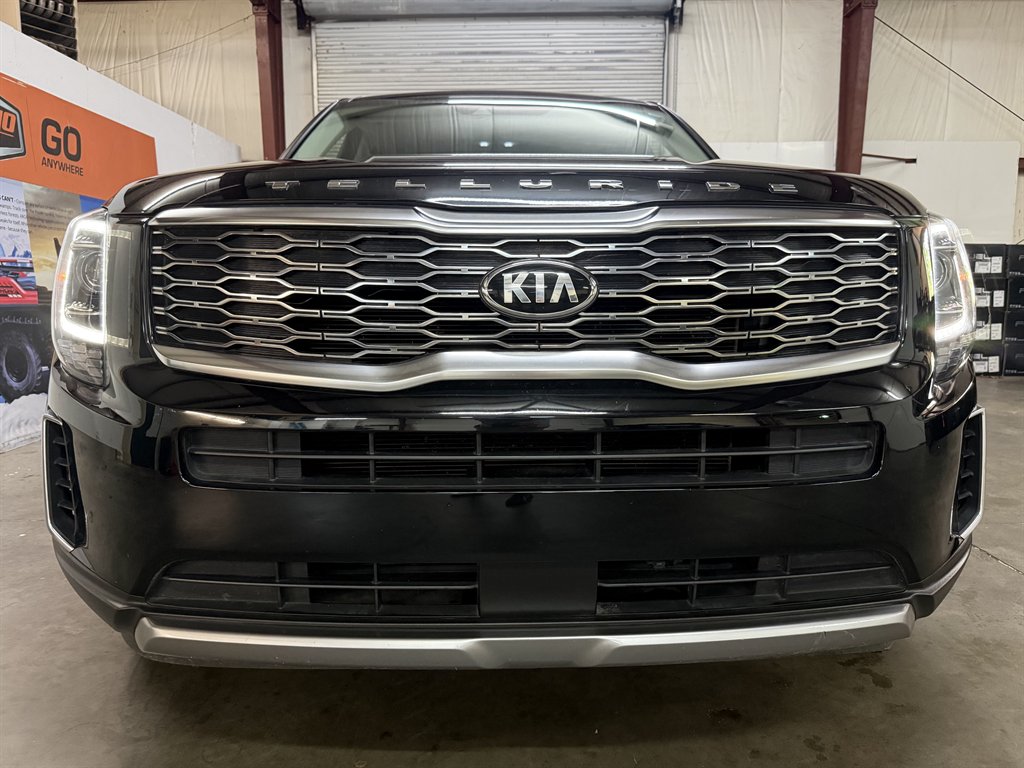 2020 Kia Telluride - $17,600