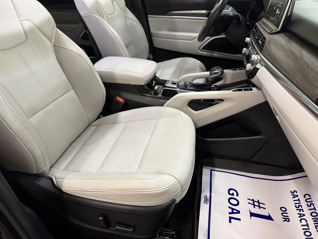 2020 Kia Telluride - $17,600