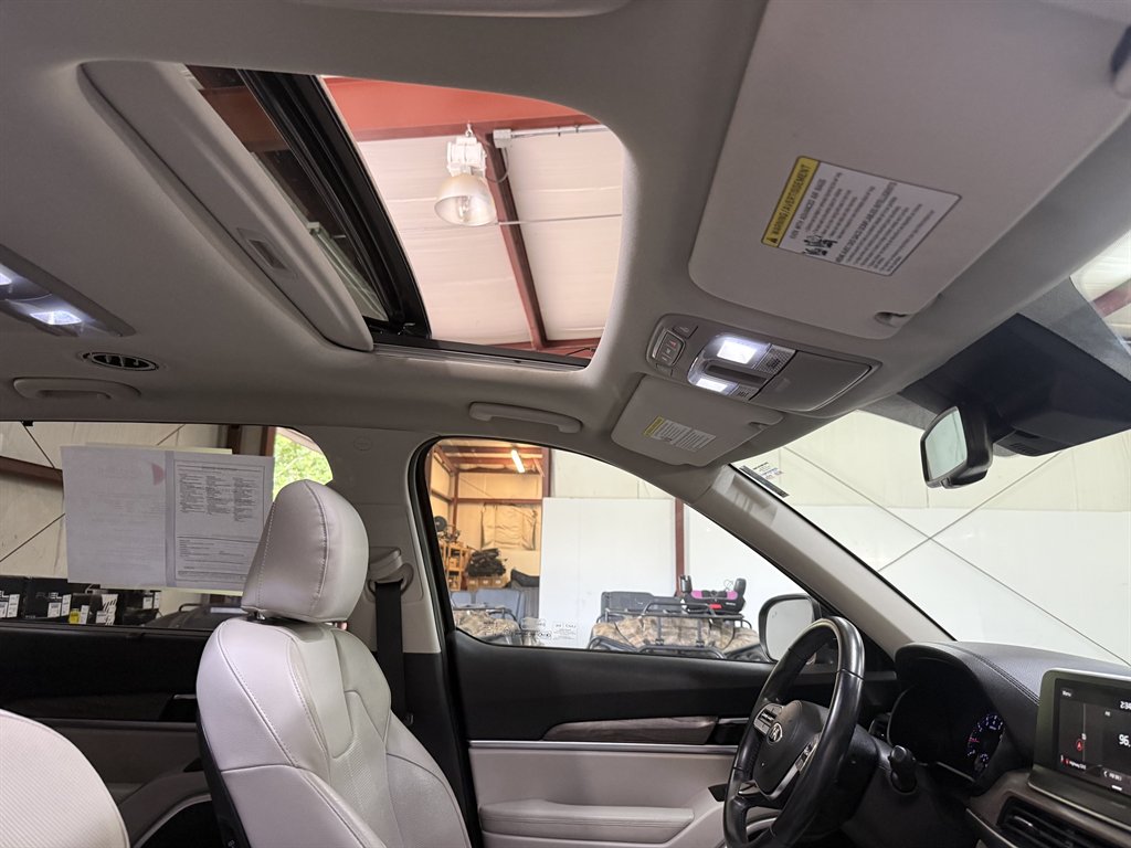 2020 Kia Telluride - $17,600