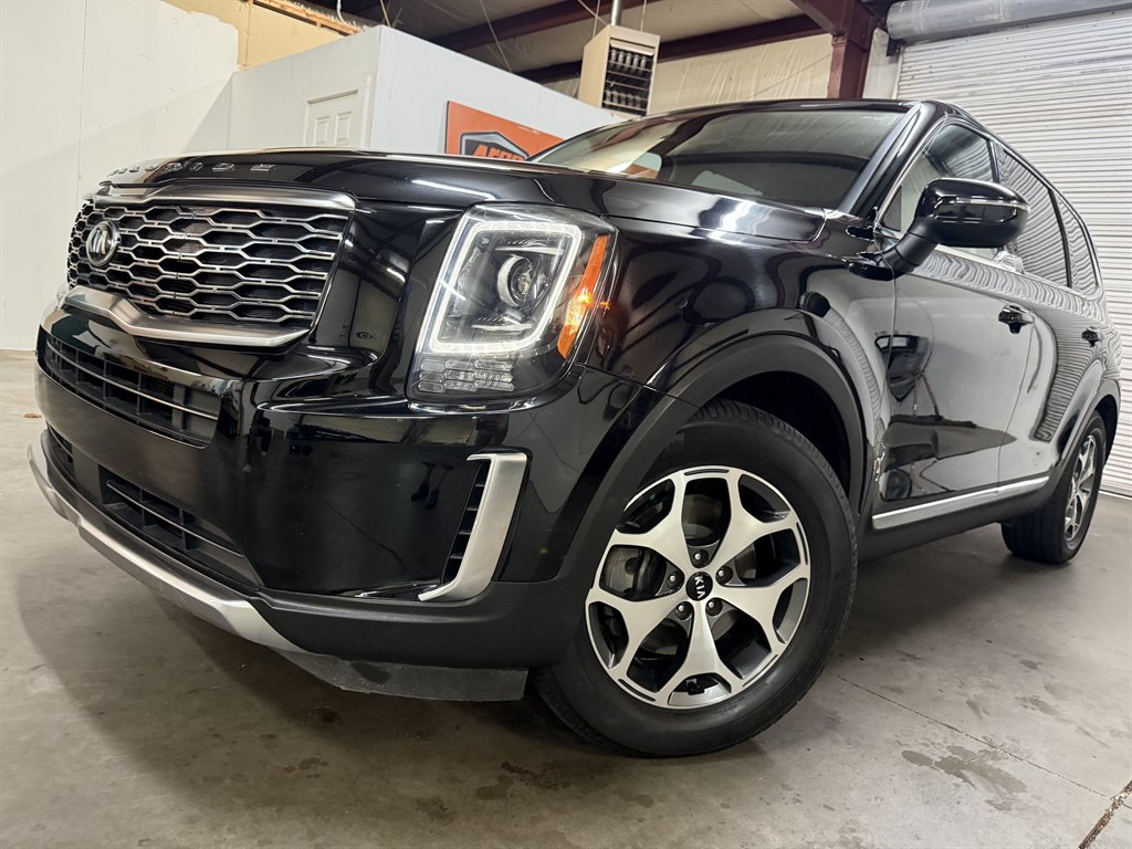 2020 Kia Telluride - $17,600