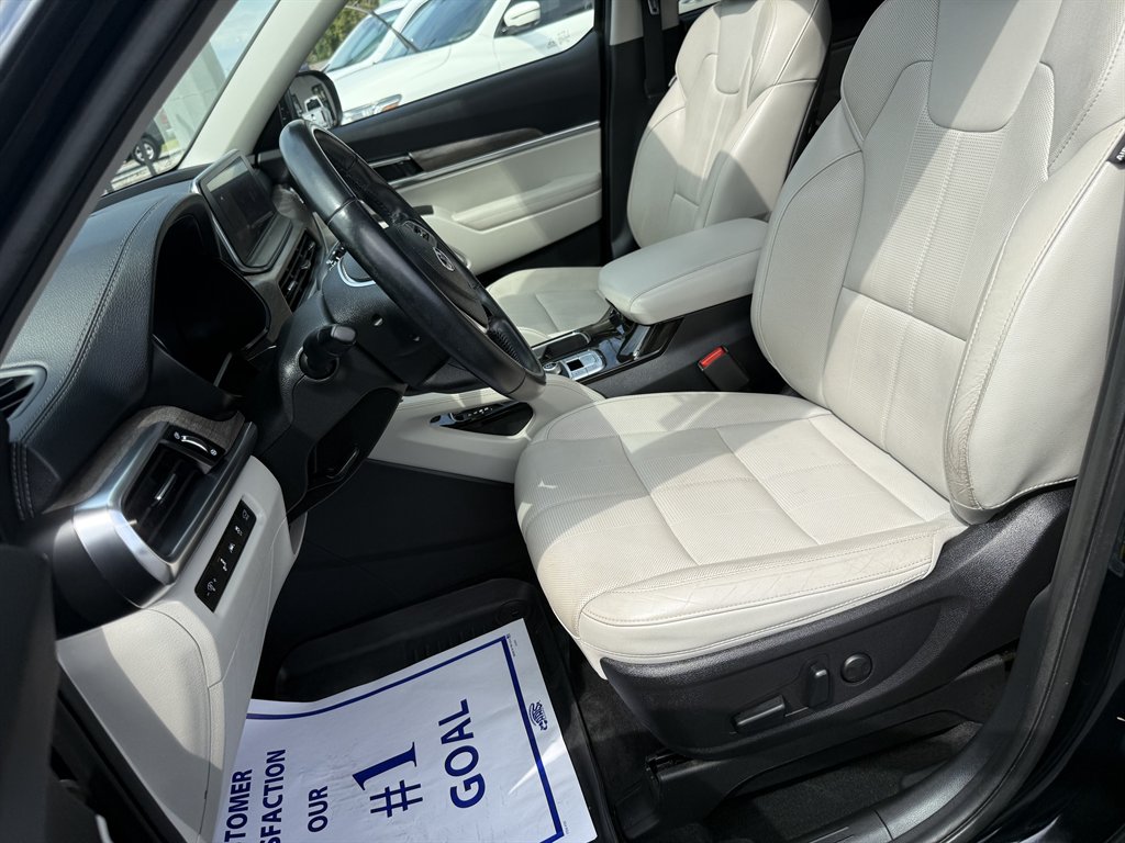 2020 Kia Telluride - $17,600