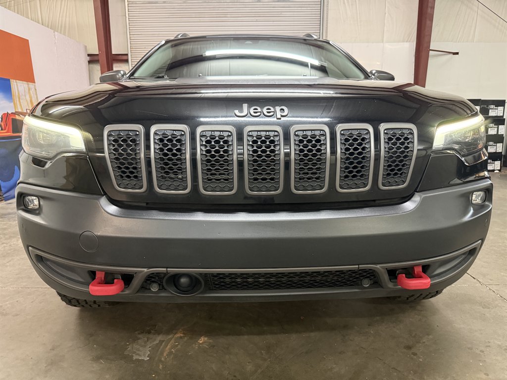 2019 Jeep Cherokee - $17,950