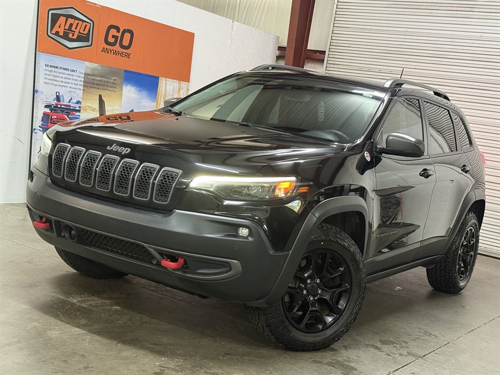 2019 Jeep Cherokee - $17,950