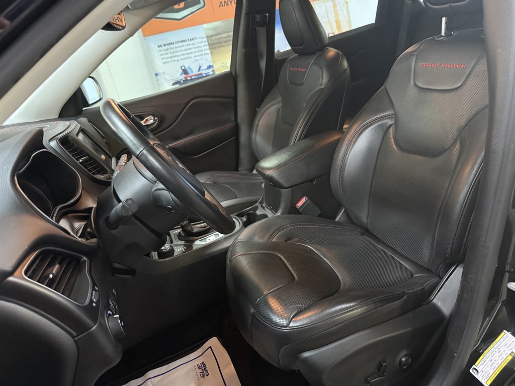 2019 Jeep Cherokee - $17,950