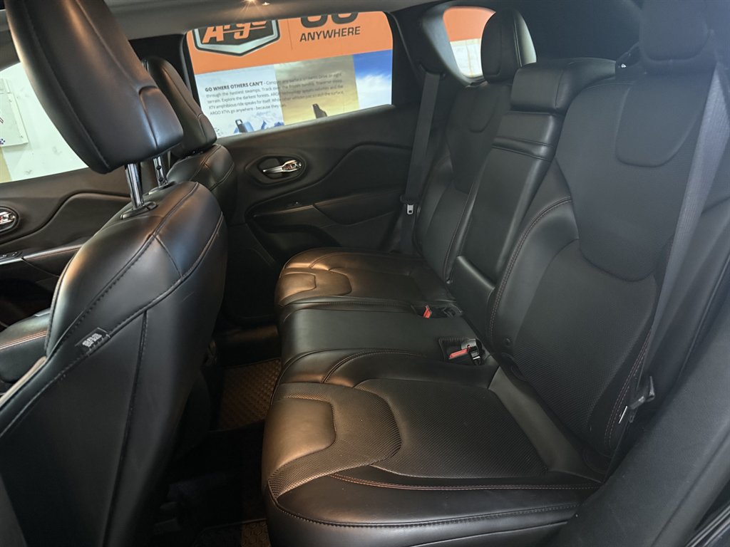 2019 Jeep Cherokee - $17,950