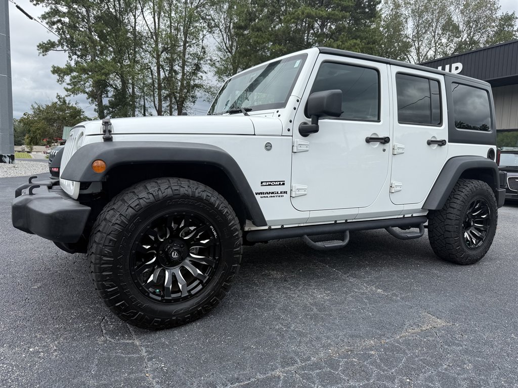 2017 Jeep Wrangler - $17,950