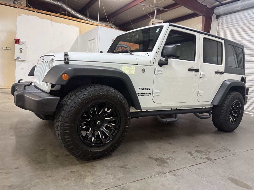 2017 Jeep Wrangler - $17,950