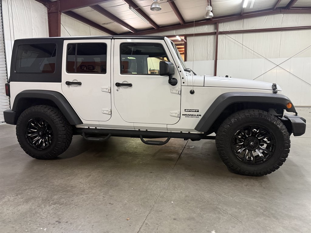 2017 Jeep Wrangler - $17,950