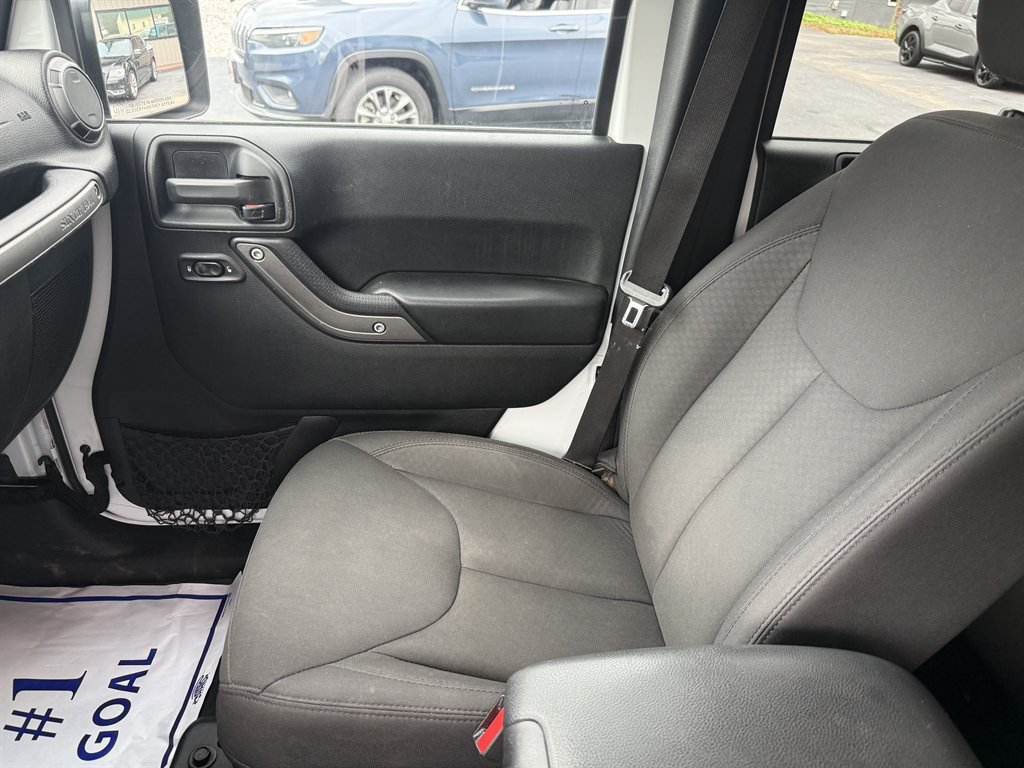 2017 Jeep Wrangler - $17,950