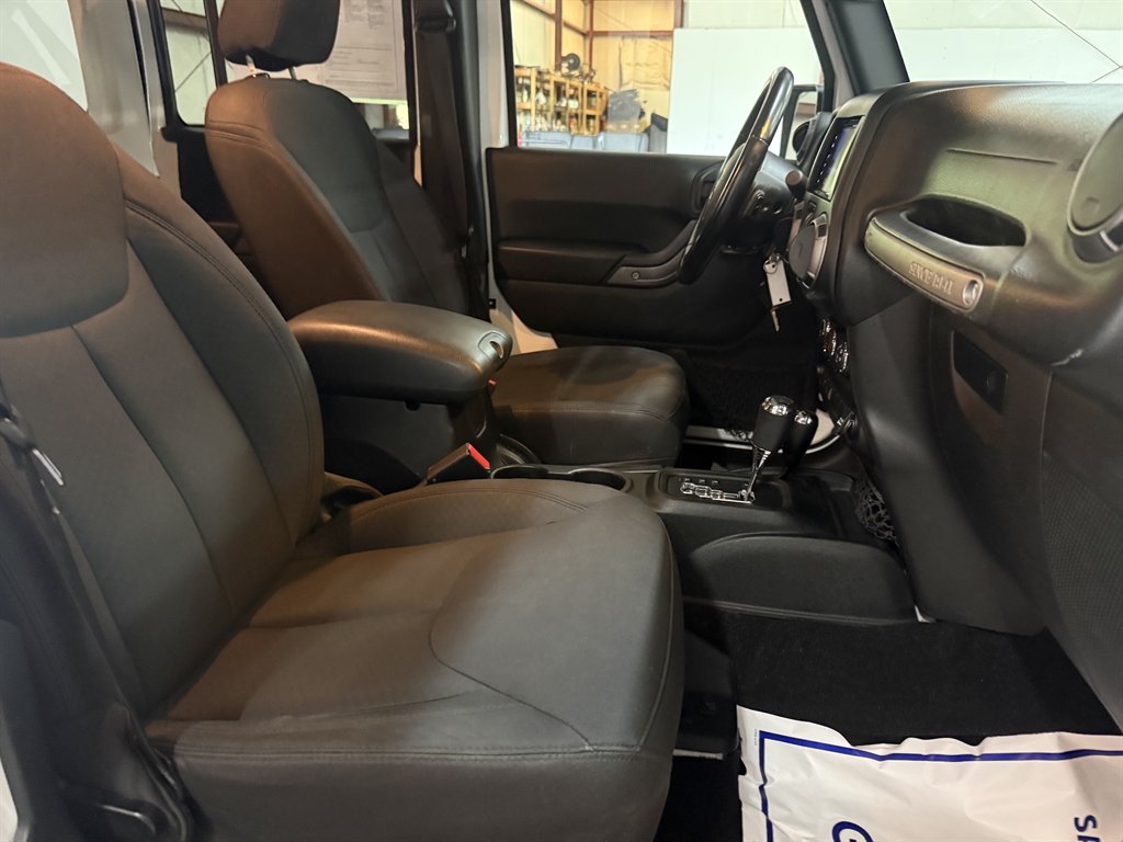 2017 Jeep Wrangler - $17,950
