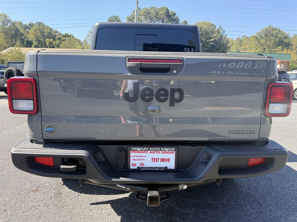 2020 Jeep Gladiator - $25,950