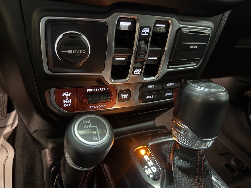 2018 Jeep Wrangler - $22,950