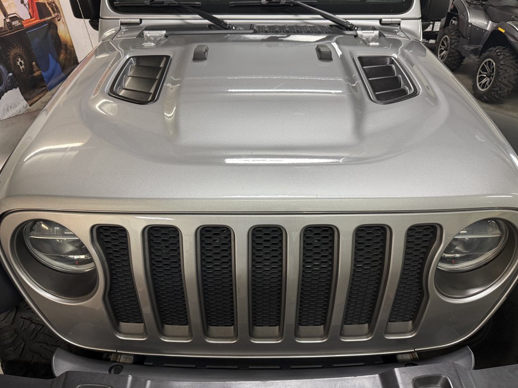 2018 Jeep Wrangler - $22,950