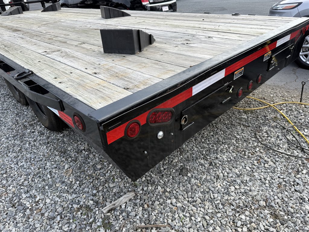 2022 Load Trail Load Trail - $5,950