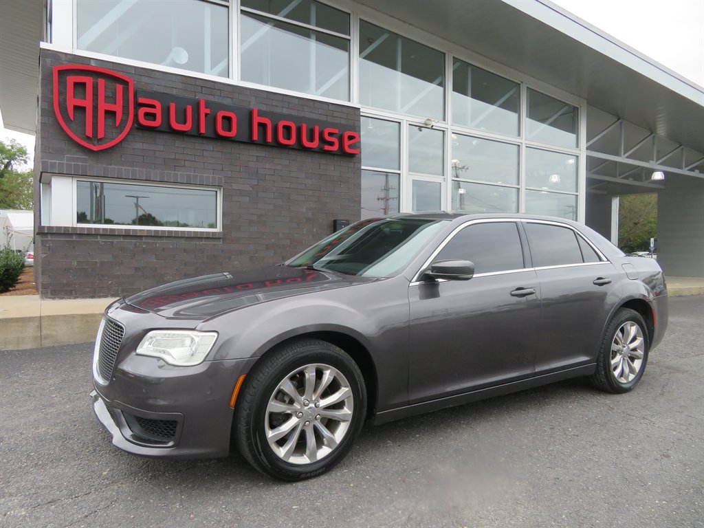 2015 Chrysler 300