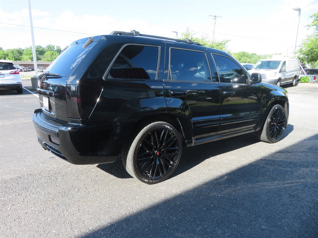 2010 Jeep Grand Cherokee SRT8 photo