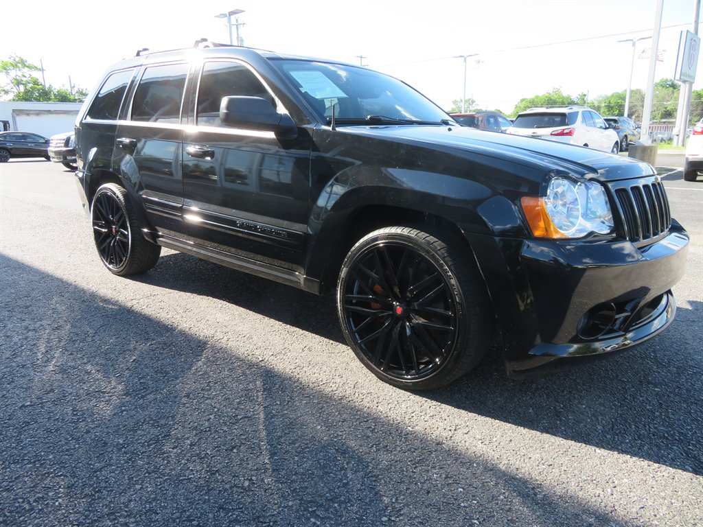 2010 Jeep Grand Cherokee SRT8 photo
