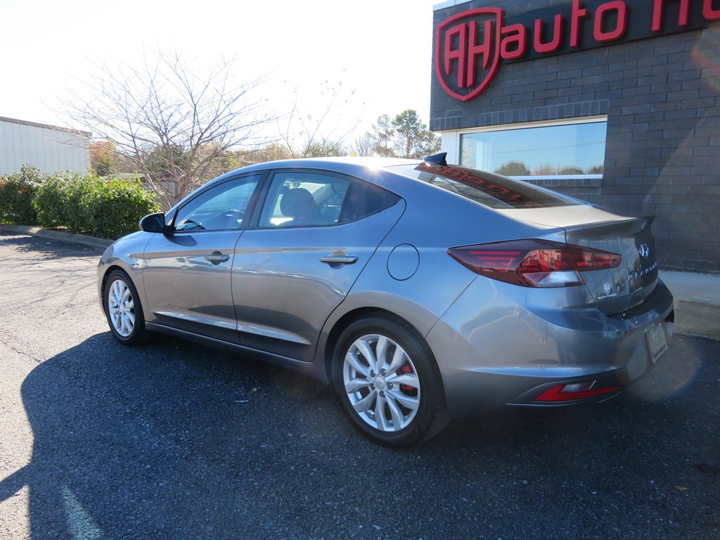 2019 Hyundai Elantra