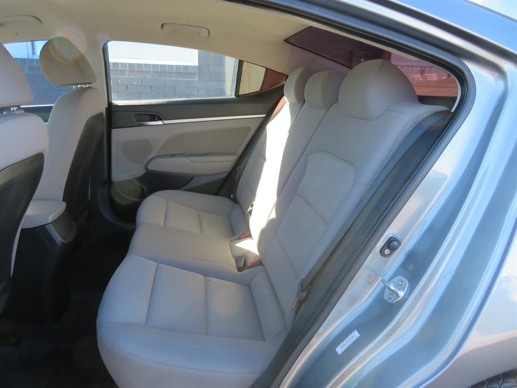 2019 Hyundai Elantra