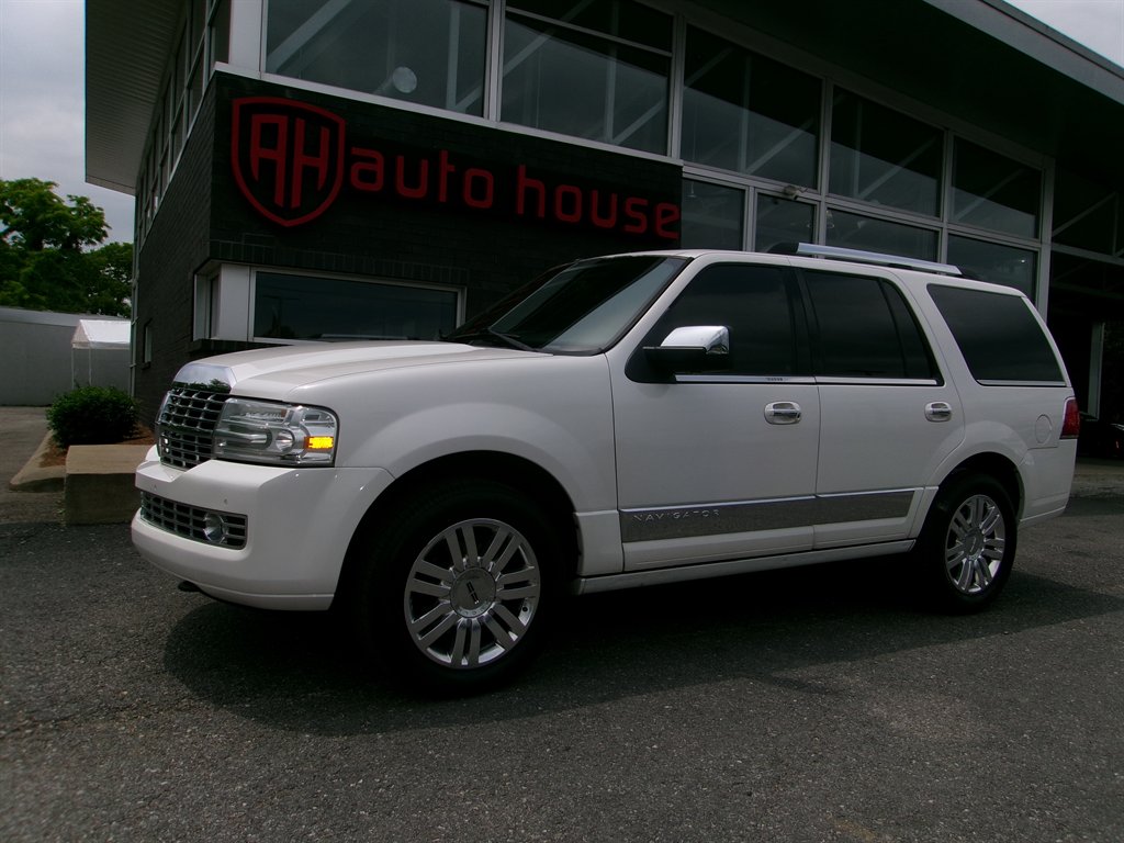2012 Lincoln Navigator