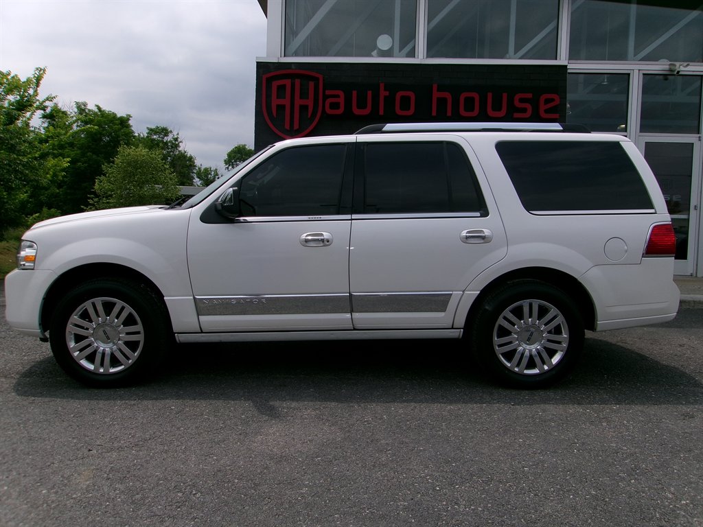 2012 Lincoln Navigator