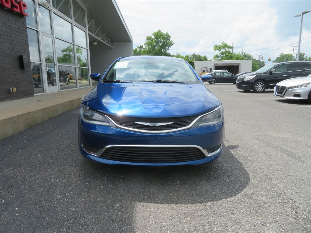 2016 Chrysler 200