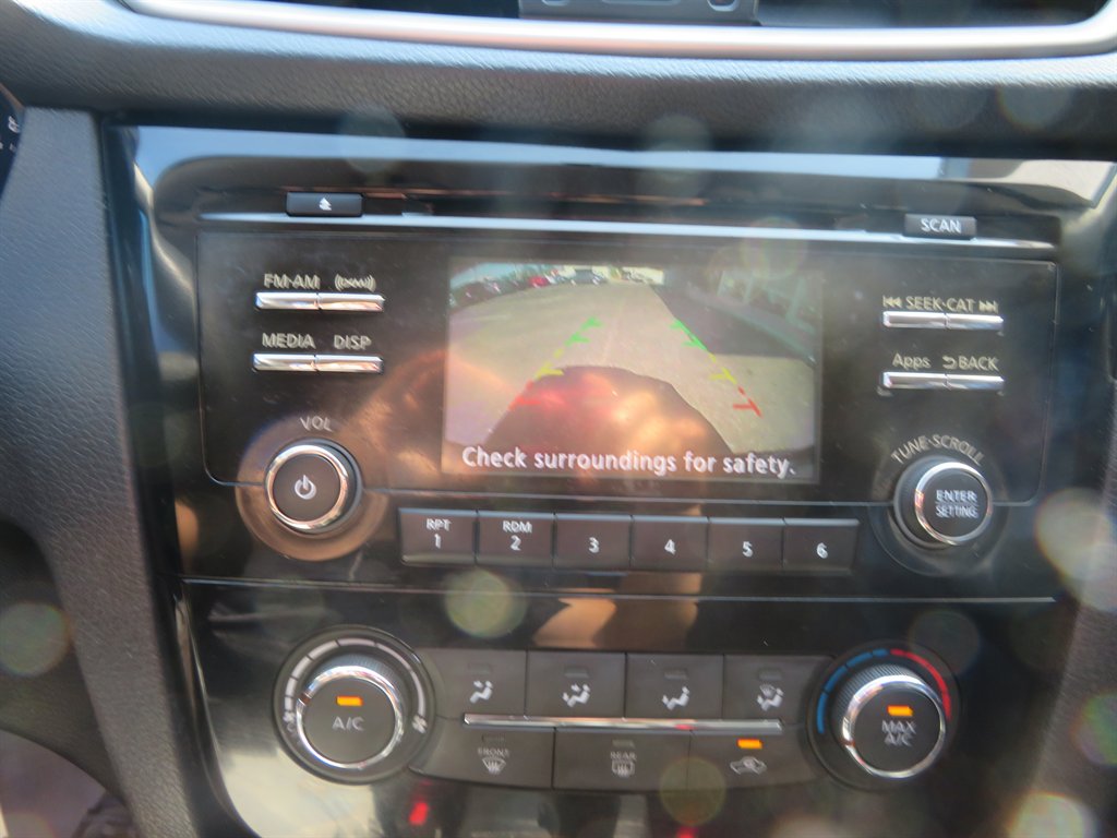 2016 Nissan Rogue