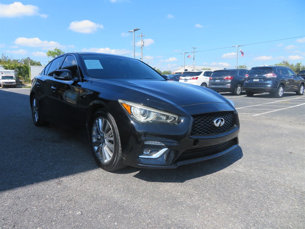 2019 INFINITI Q50