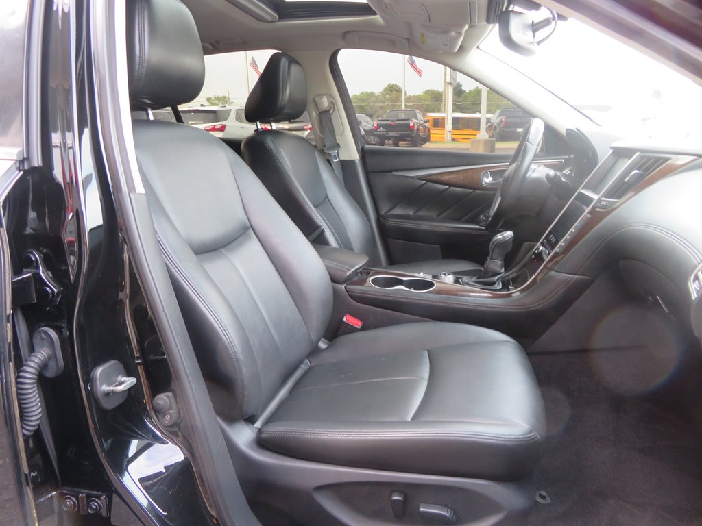 2019 INFINITI Q50