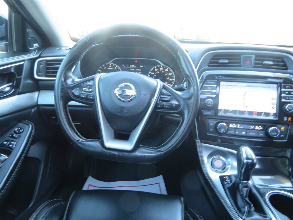 2017 Nissan Maxima