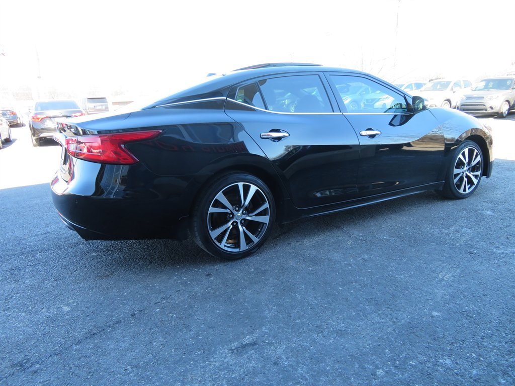 2017 Nissan Maxima