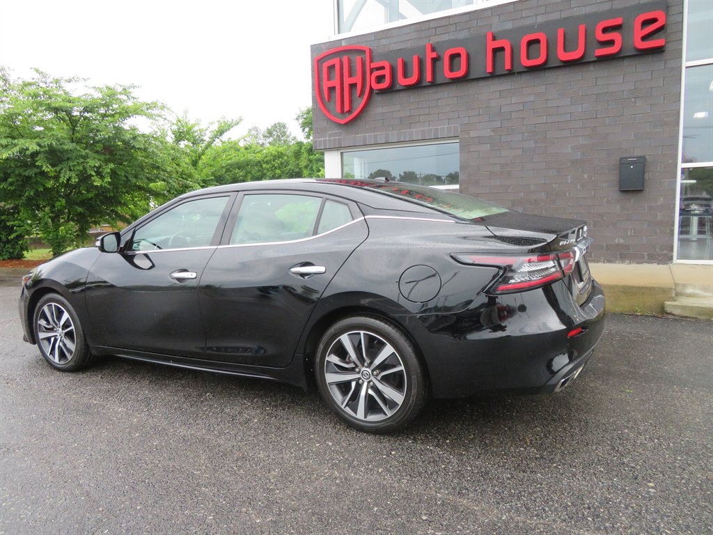 2020 Nissan Maxima