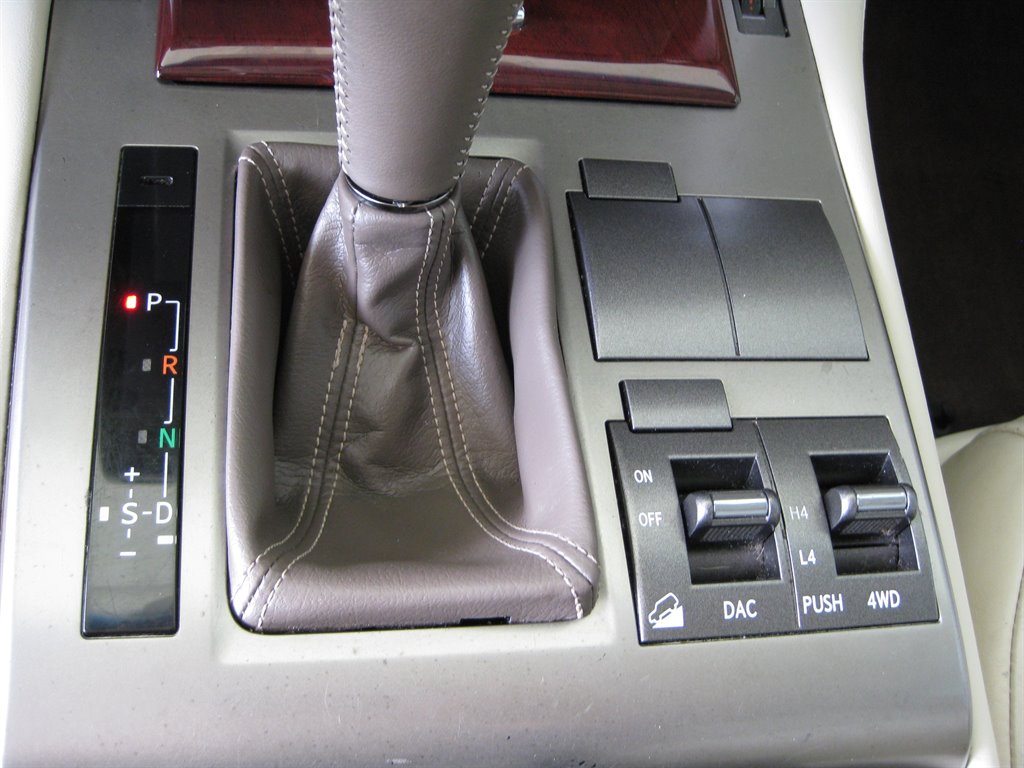 2011 Lexus GX 460 photo