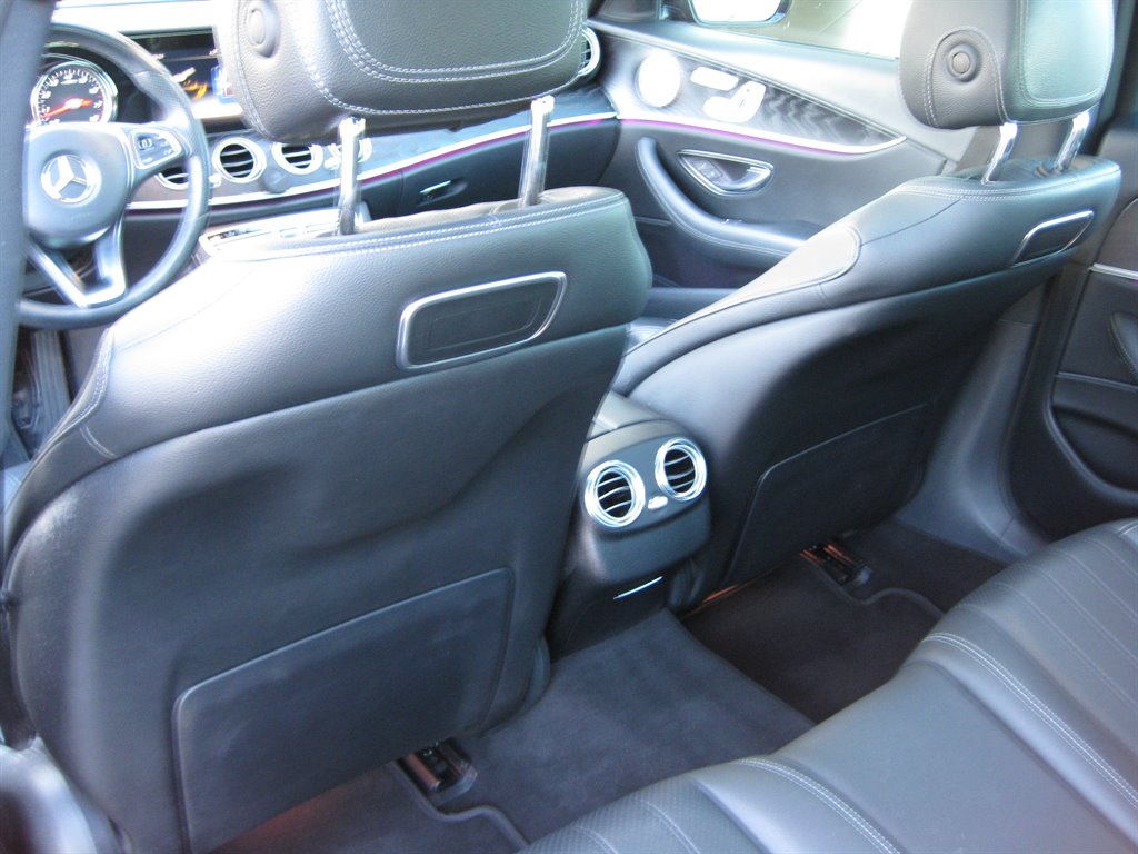 2018 Mercedes-Benz E-Class E300 photo