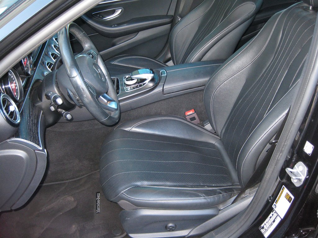 2018 Mercedes-Benz E-Class E300 photo