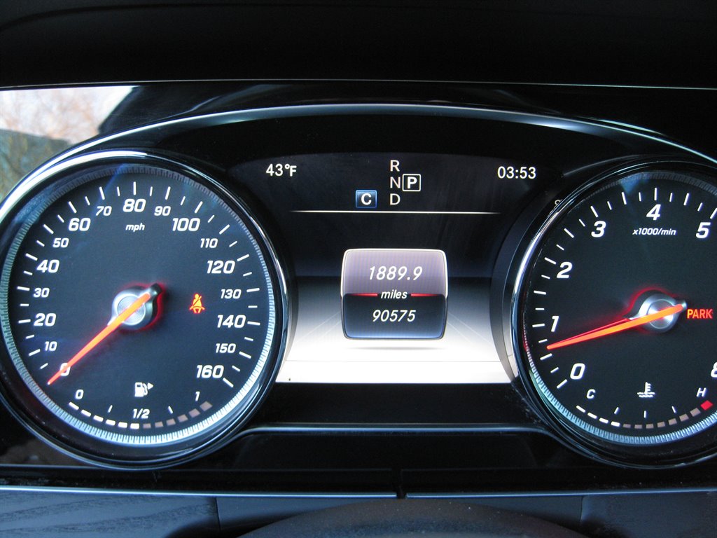 2018 Mercedes-Benz E-Class E300 photo