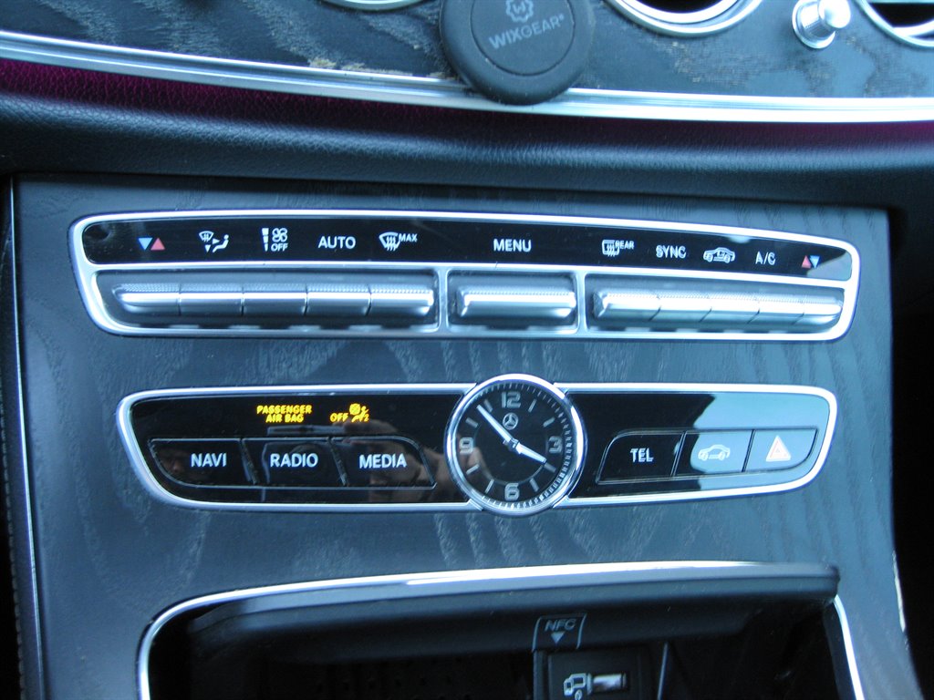 2018 Mercedes-Benz E-Class E300 photo