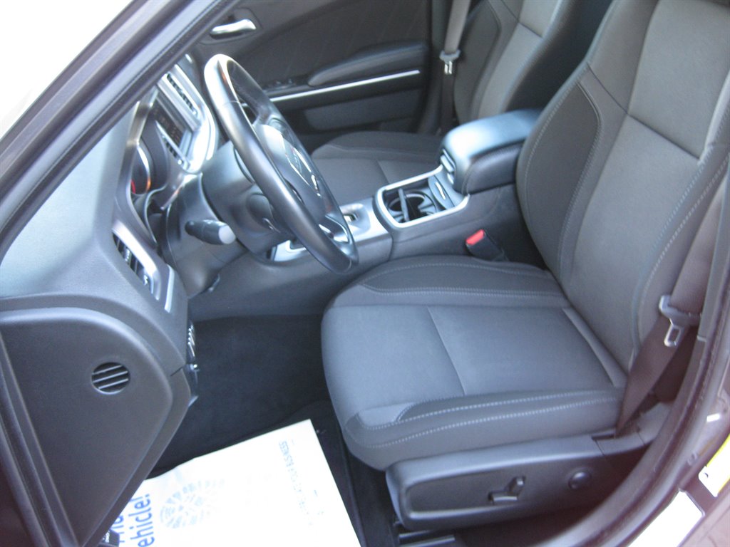 2022 Dodge Charger SXT photo