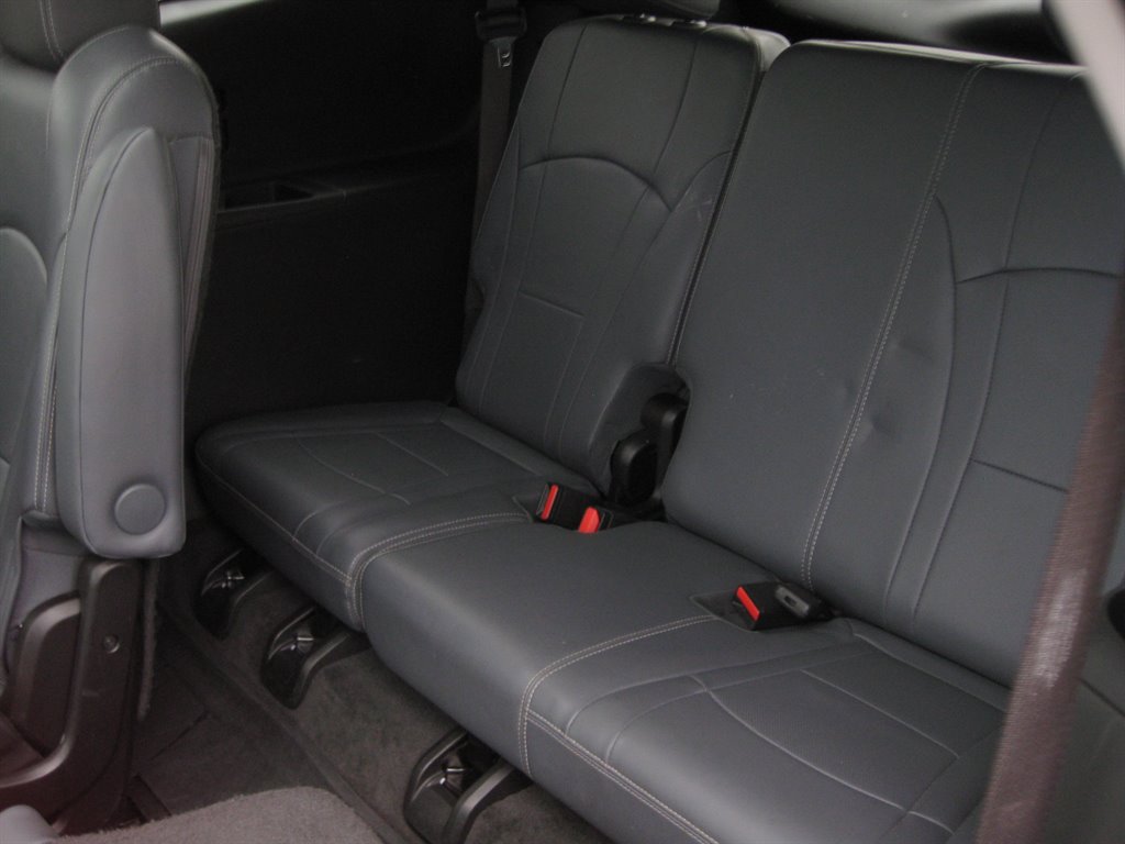 2019 Buick Enclave Essence With Navigat photo