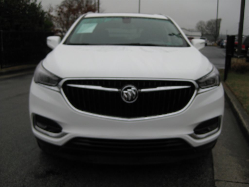 2019 Buick Enclave Essence With Navigat photo