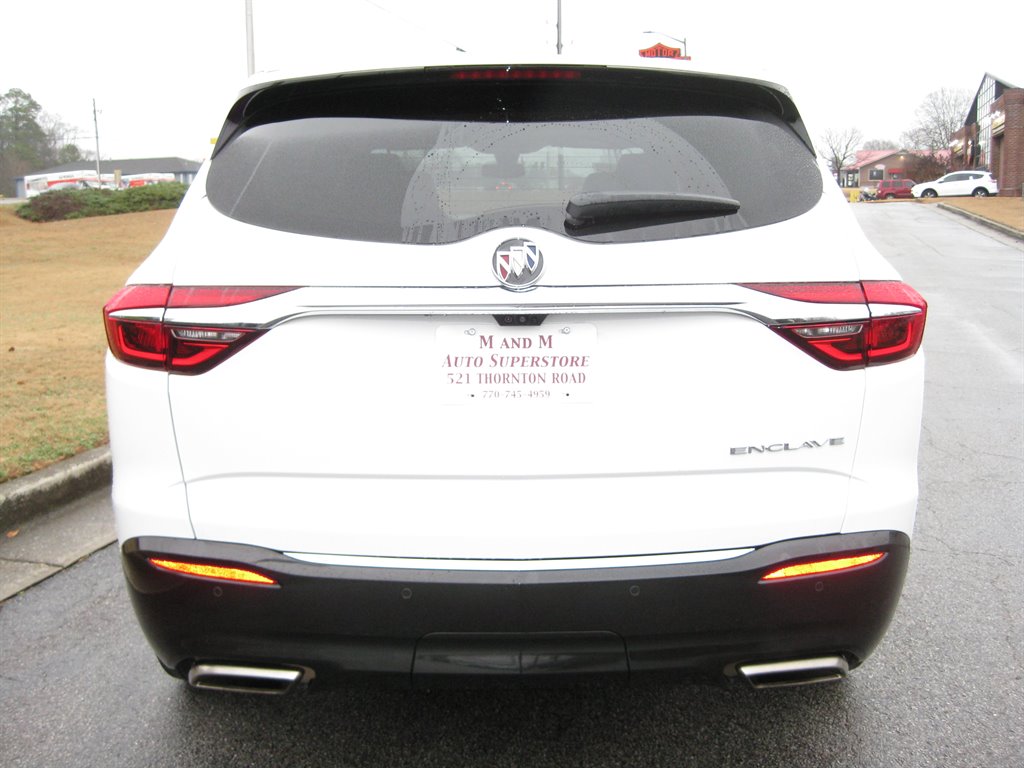 2019 Buick Enclave Essence With Navigat photo