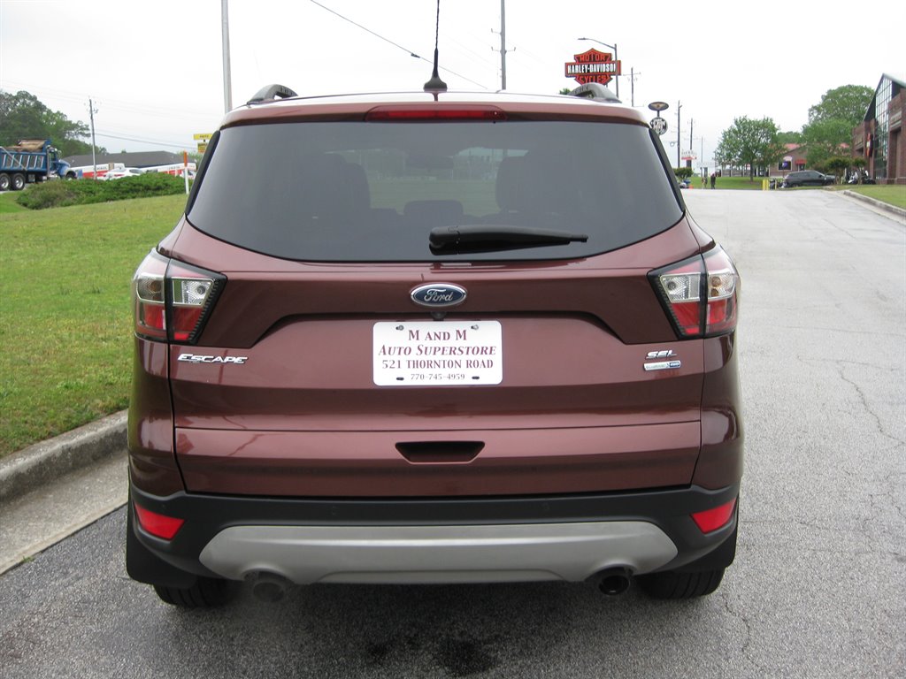 2018 Ford Escape SEL photo