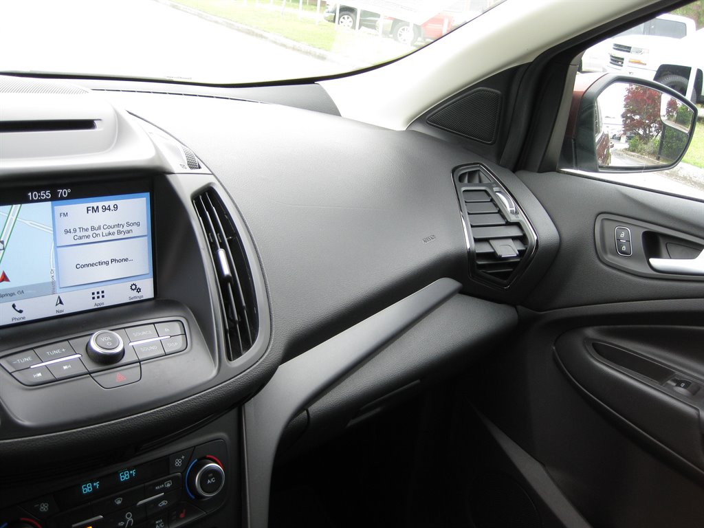 2018 Ford Escape SEL photo
