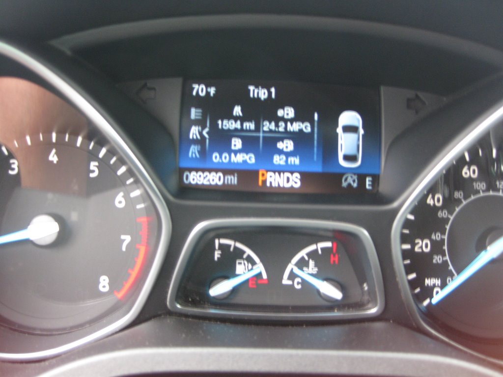 2018 Ford Escape SEL photo