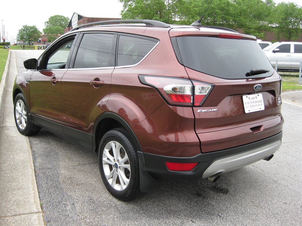 2018 Ford Escape SEL photo