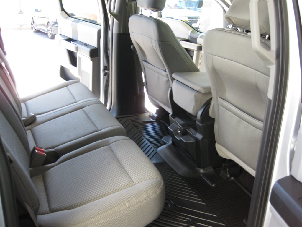 2016 Ford F150 XLT photo