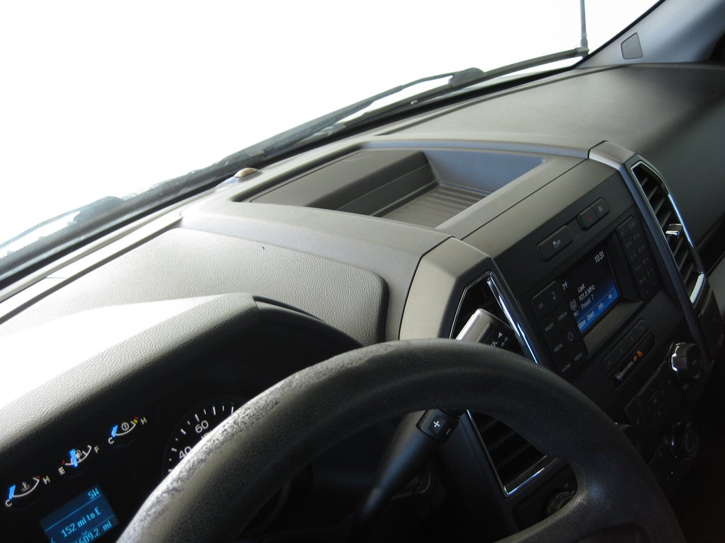 2016 Ford F150 XLT photo